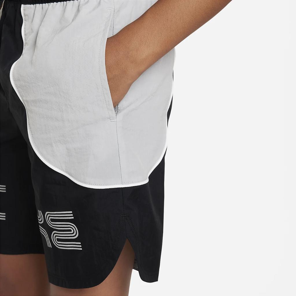 Nike Sportswear Big Kids&#039; (Boys&#039;) Woven Shorts DX5099-060