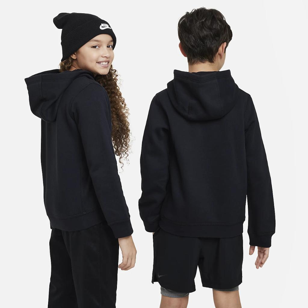 Nike Sportswear Club Fleece Big Kids&#039; Graphic Pullover Hoodie DX5117-010