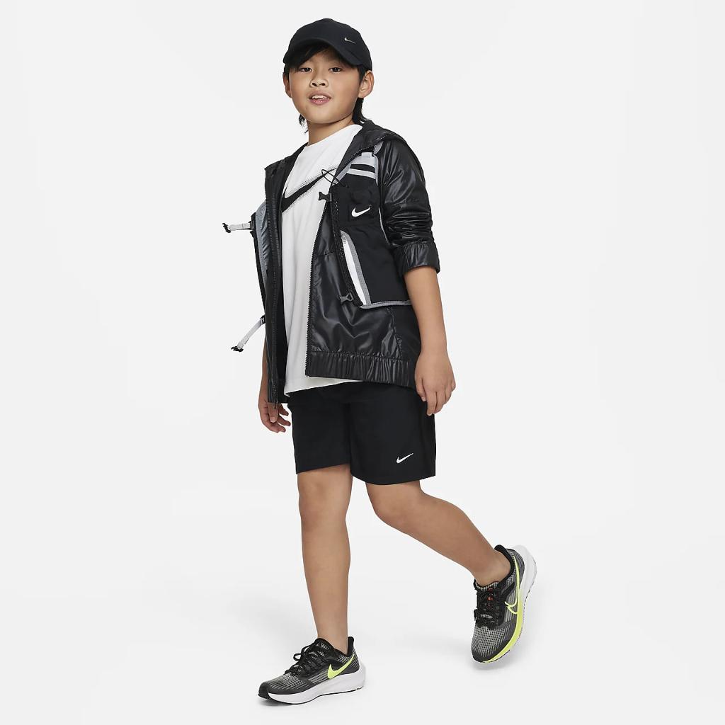 Nike Dri-FIT Multi+ Big Kids&#039; (Boys&#039;) Graphic Training Top DX5386-101