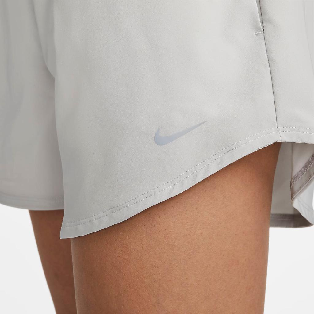 Nike One Women&#039;s Dri-FIT Ultra High-Waisted 3&quot; Brief-Lined Shorts DX6642-012