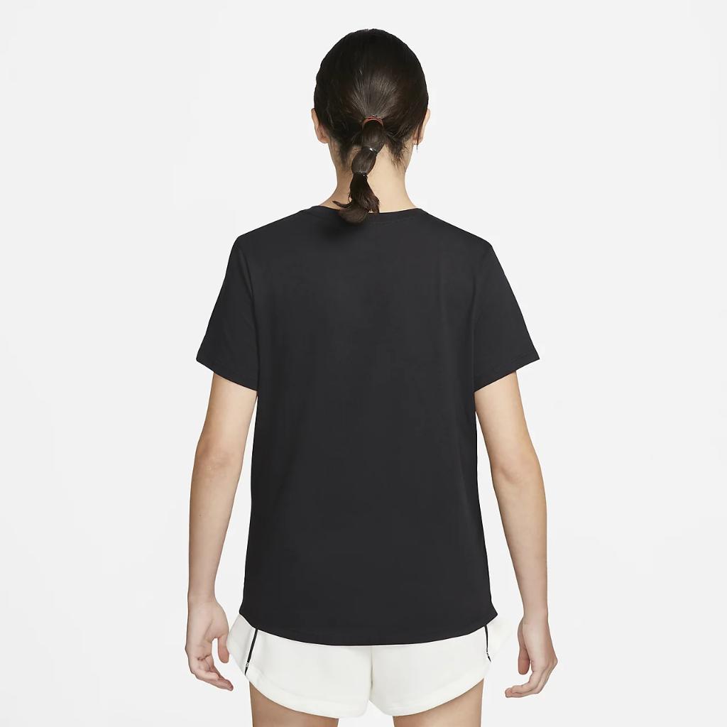 Nike Sportswear Essential Women&#039;s T-Shirt DX7904-010