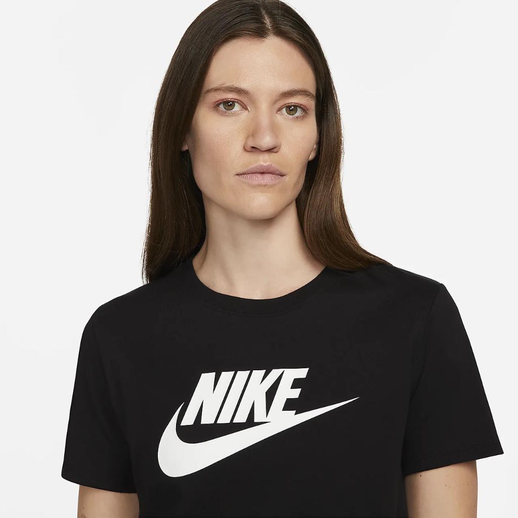 Nike Sportswear Essentials Women&#039;s Logo T-Shirt DX7906-010