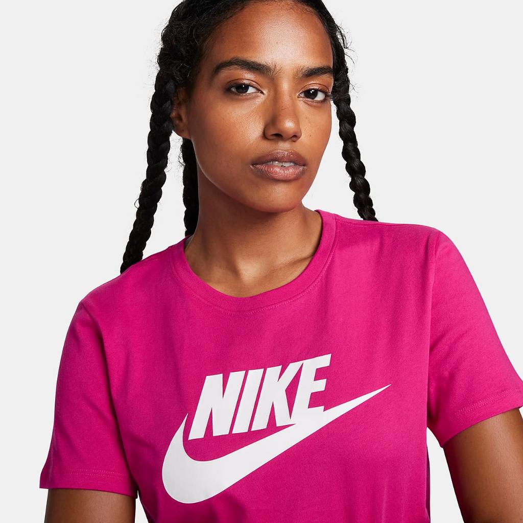 Nike Sportswear Essentials Women&#039;s Logo T-Shirt DX7906-615