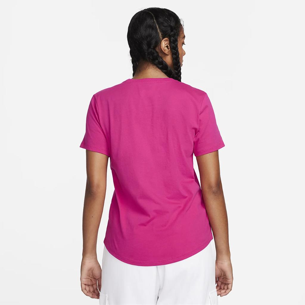 Nike Sportswear Essentials Women&#039;s Logo T-Shirt DX7906-615