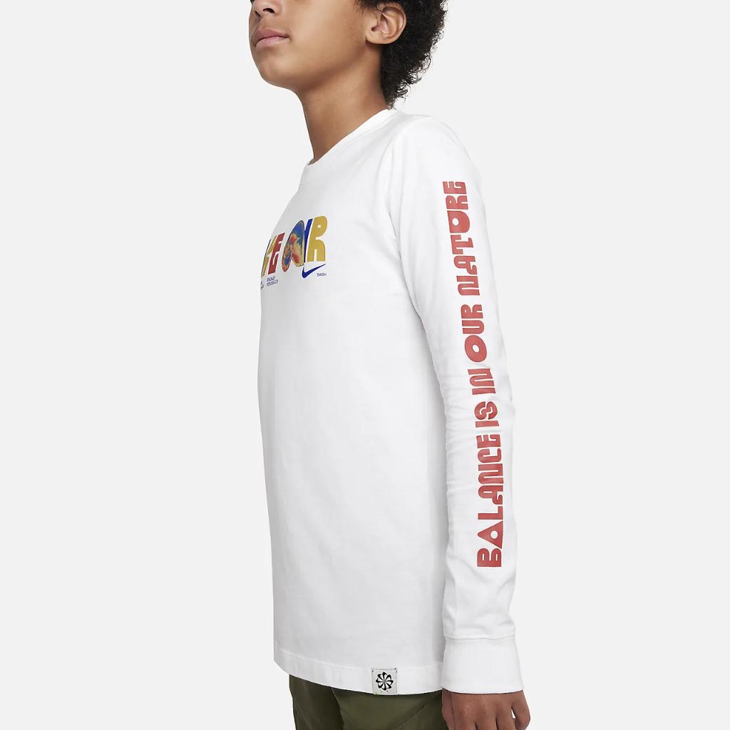 Nike Sportswear Big Kids&#039; Long-Sleeve T-Shirt DX9531-100
