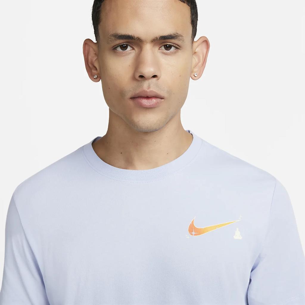 Nike Dri-FIT Men&#039;s Yoga T-Shirt DZ2649-479