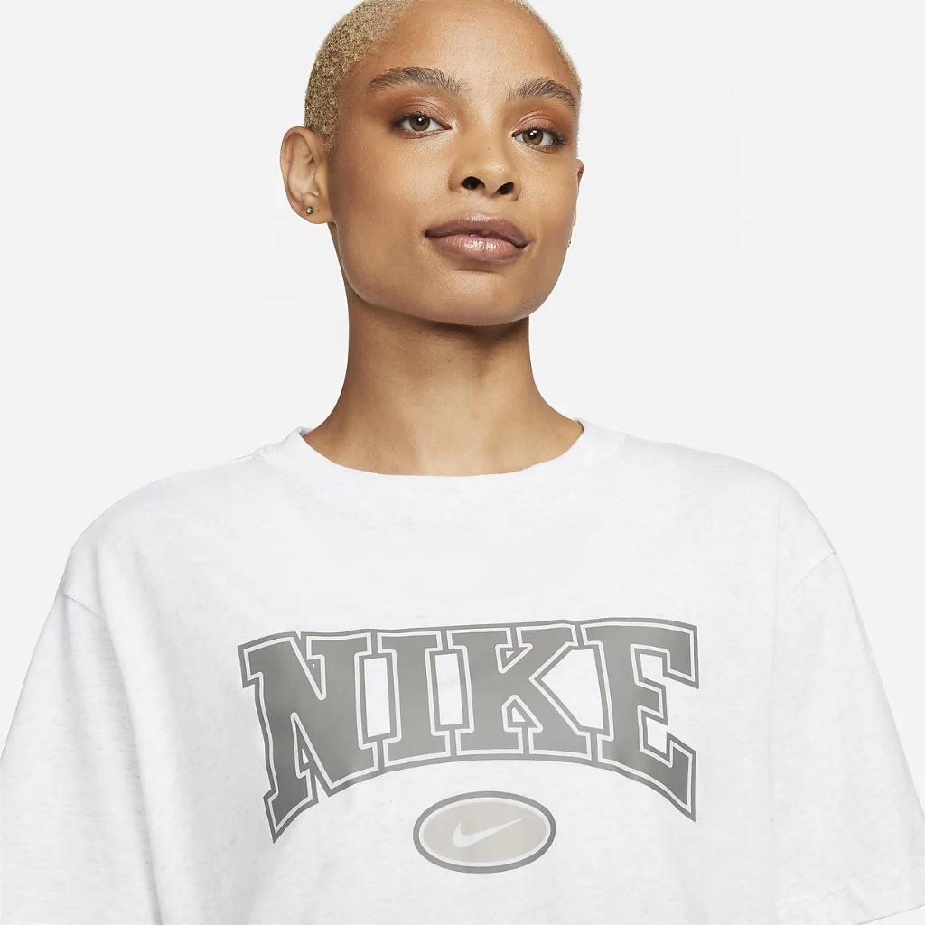 Nike Sportswear Essential Women&#039;s Oversized T-Shirt DZ3114-051