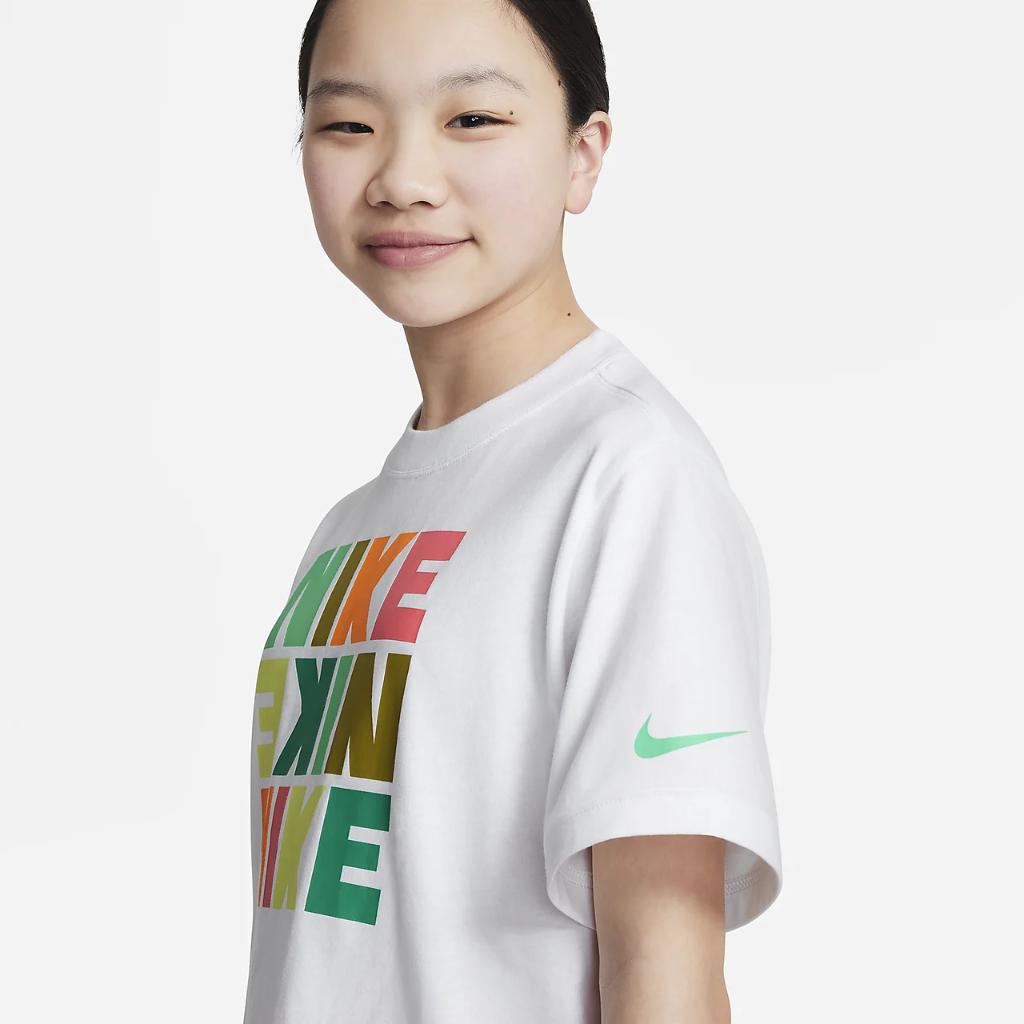 Nike Sportswear Big Kids&#039; (Girls&#039;) T-Shirt DZ3579-101