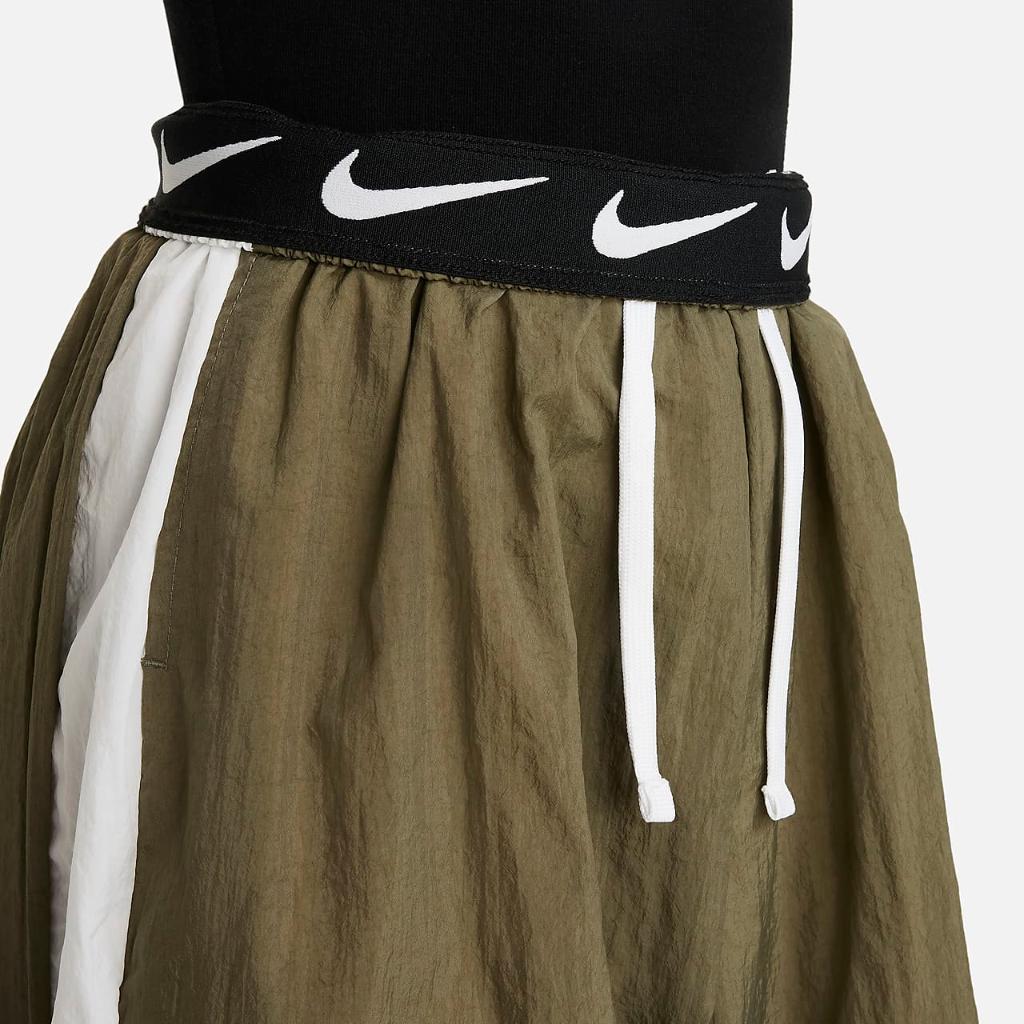 Nike Sportswear Big Kids&#039; (Girls&#039;) Woven Pants FB1269-222