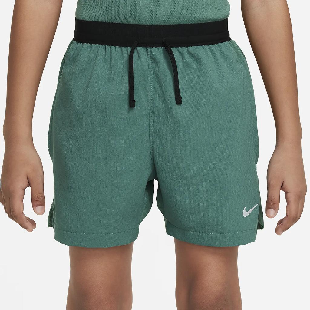 Nike Multi Tech EasyOn Big Kids&#039; (Boys&#039;) Dri-FIT Training Shorts FB1294-361