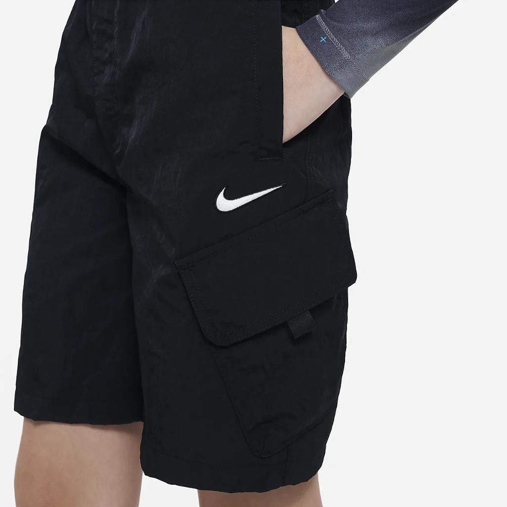 Nike Outdoor Play Big Kids&#039; Woven Cargo Shorts FB1326-010
