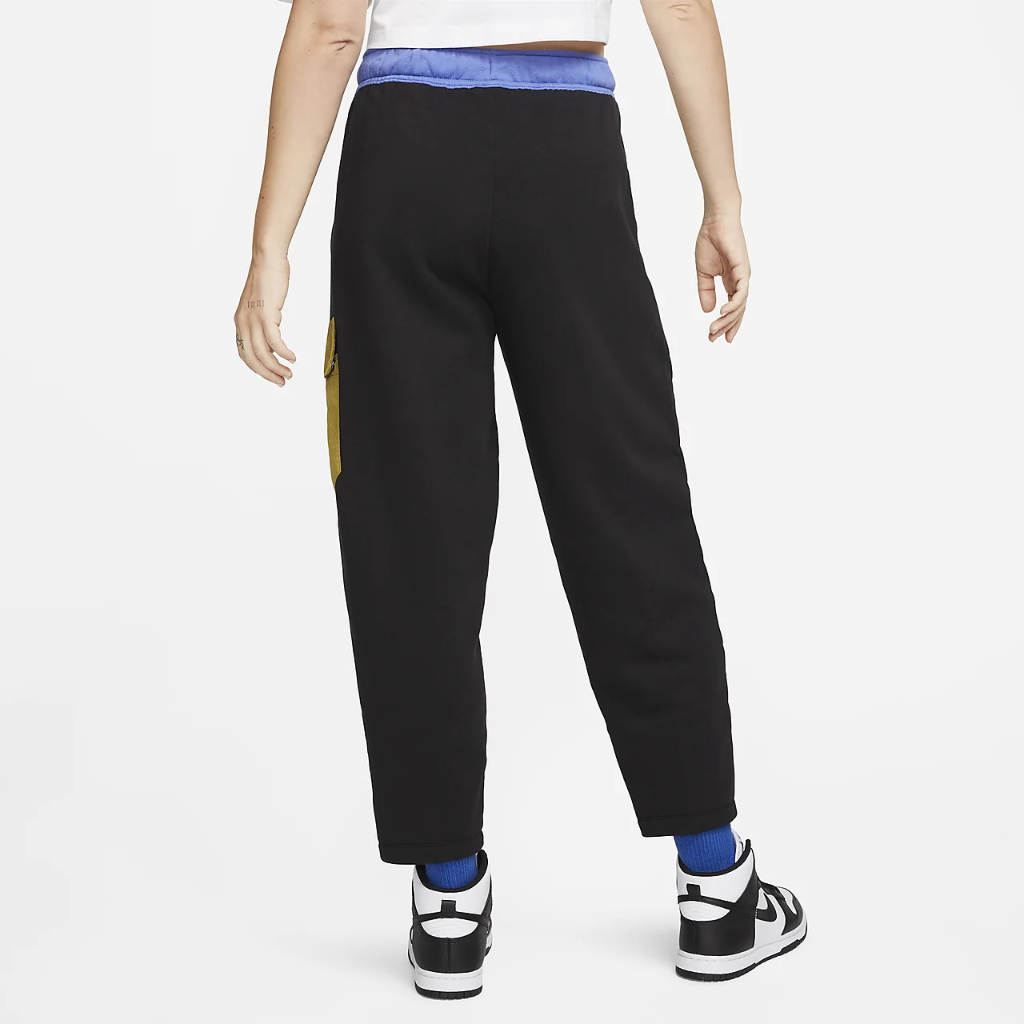 Nike Sportswear Women&#039;s Sports Utility Fleece Cargo Pants FB2189-010