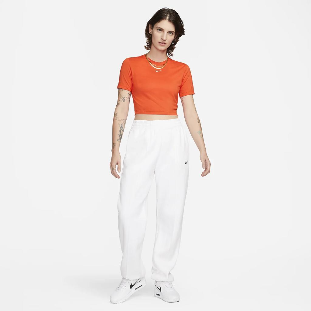 Nike Sportswear Essential Women&#039;s Slim-Fit Crop T-Shirt FB2873-633