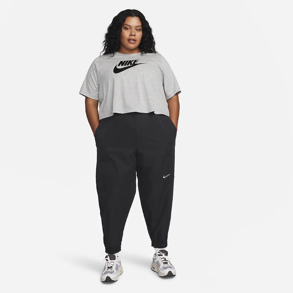 Nike Sportswear Essential Women&#039;s Cropped Logo T-Shirt FB2959-057