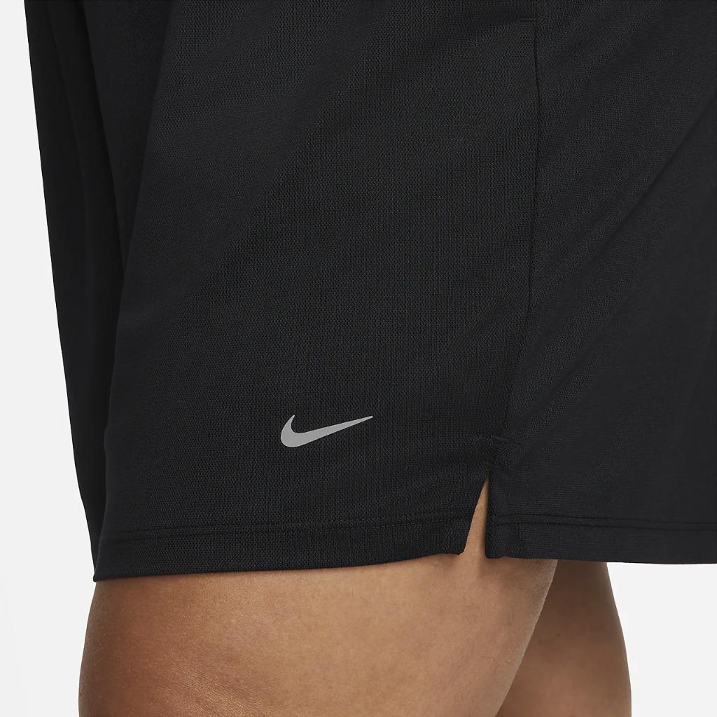 Nike Dri-FIT Attack Women&#039;s Mid-Rise 5&quot; Unlined Shorts (Plus Size) FB3165-010
