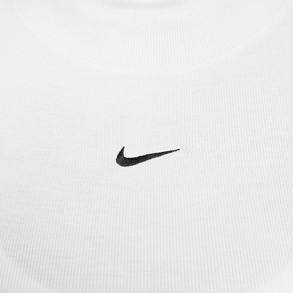 Nike Sportswear Essential Women&#039;s Ribbed Mock-Neck Long-Sleeve Top (Plus Size) FB3203-025