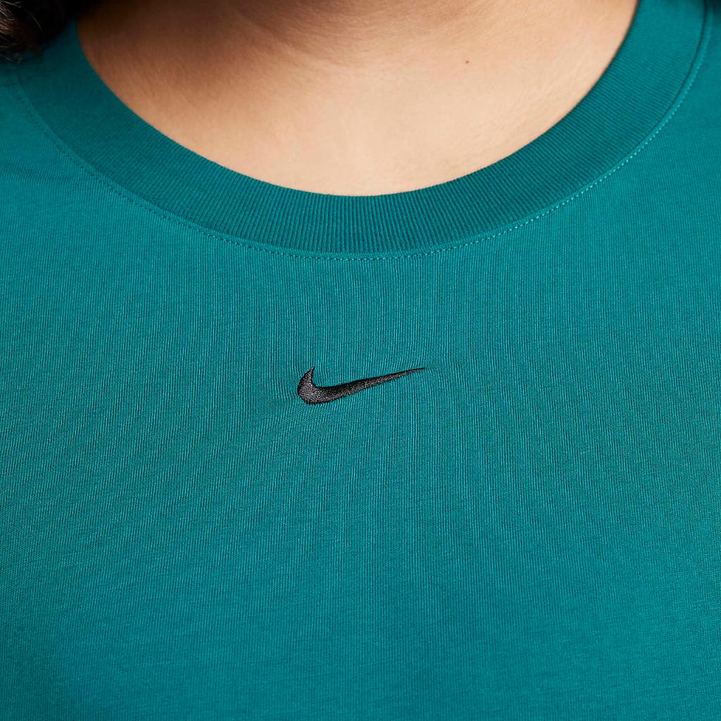 Nike Sportswear Essential Women&#039;s Short-Sleeve T-Shirt Dress (Plus Size) FB3204-381