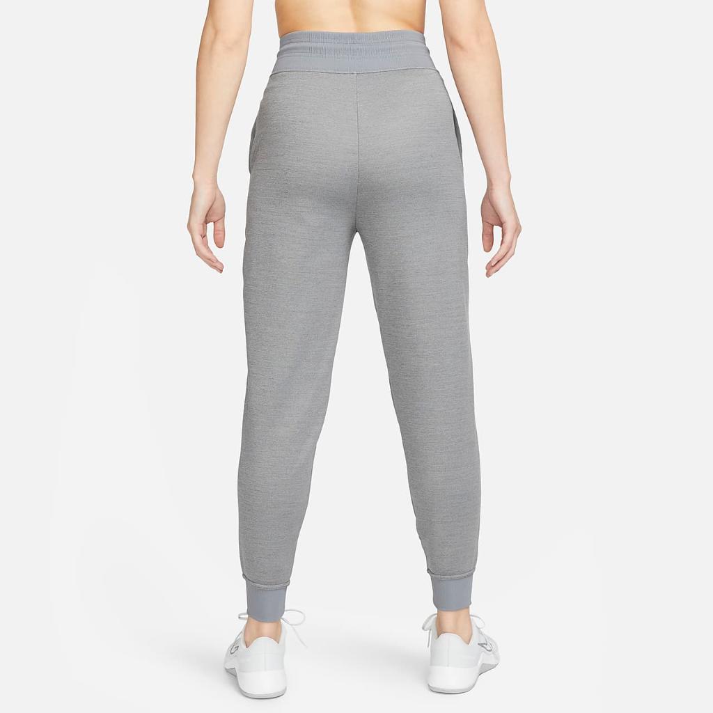Nike Therma-FIT One Women&#039;s High-Waisted 7/8 Joggers FB5431-091