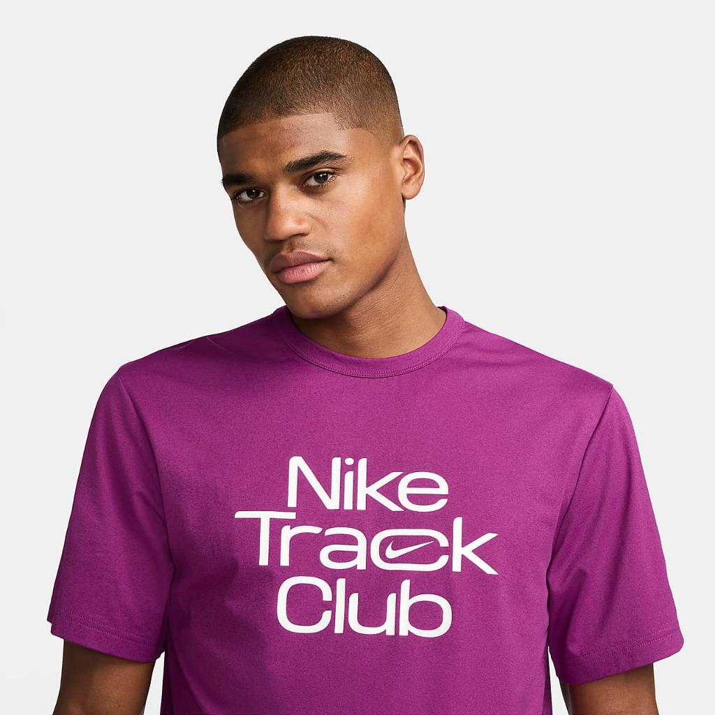 Nike Track Club Men&#039;s Dri-FIT Short-Sleeve Running Top FB5512-503