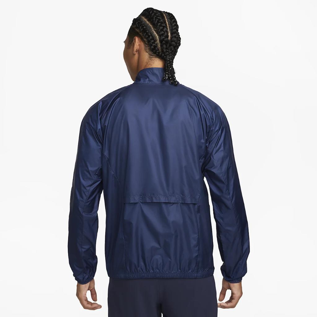 Nike Track Club Men&#039;s Storm-FIT Running Jacket FB5515-410