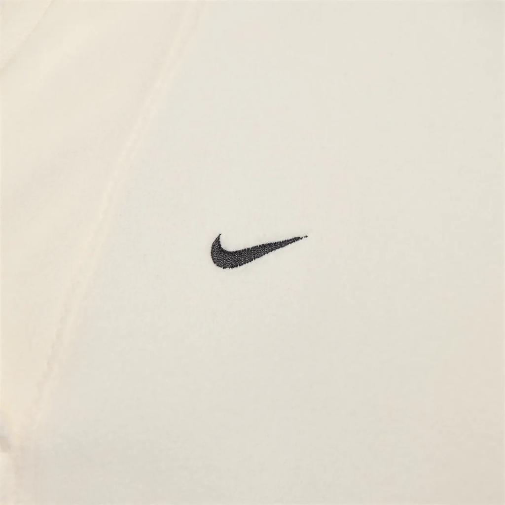 Nike Therma-FIT One Women&#039;s Oversized Long-Sleeve Fleece Top FB5642-110