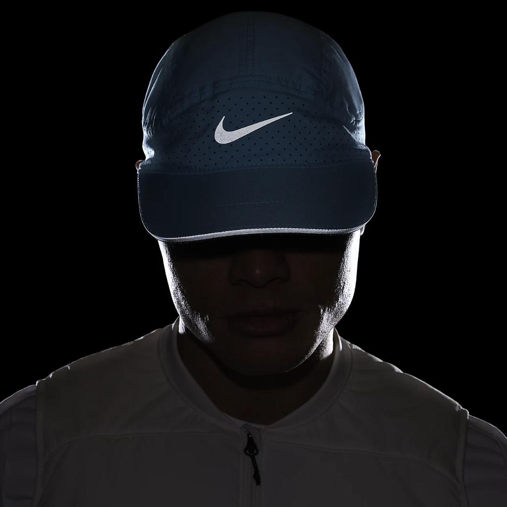 Nike Dri-FIT ADV Fly Unstructured Reflective Cap FB5681-407