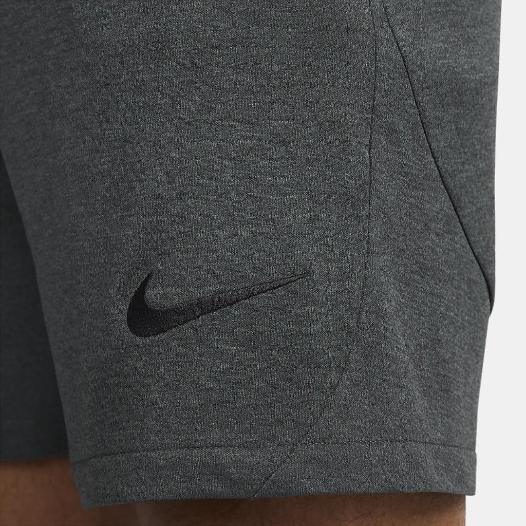 Nike Academy Men&#039;s Dri-FIT Soccer Shorts FB6338-338