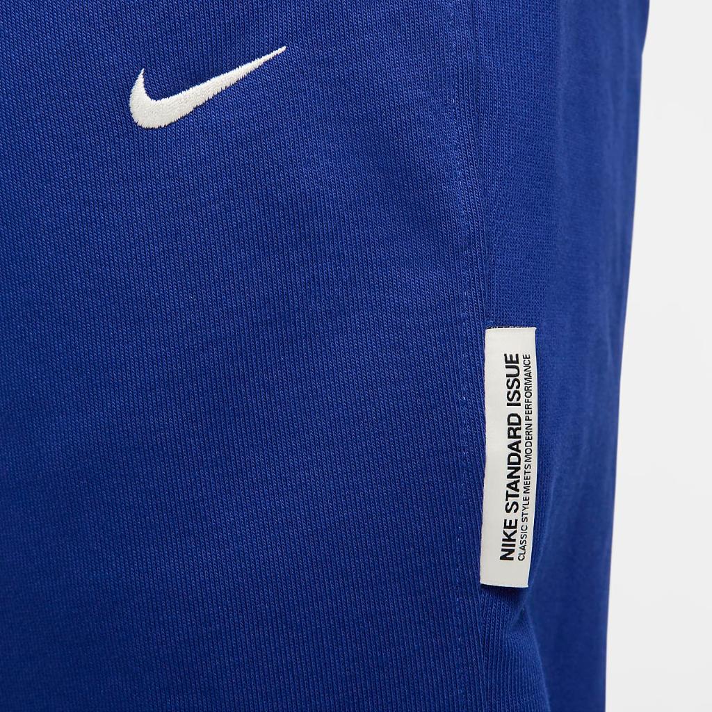 Nike Standard Issue Men&#039;s Dri-FIT Soccer Pants FB6812-455