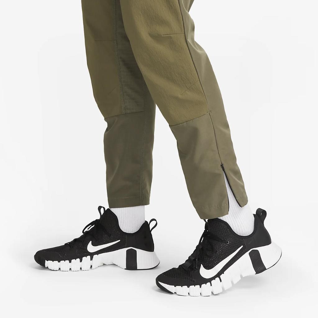Nike A.P.S. Men&#039;s Dri-FIT ADV Woven Versatile Pants FB6851-222
