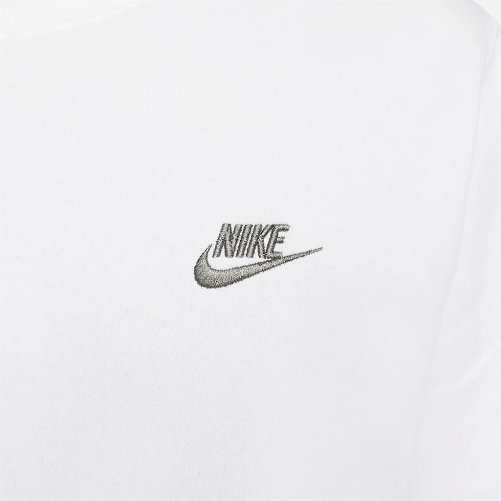Nike Club Fleece Men&#039;s Brushed-Back Graphic Crew FB7475-100