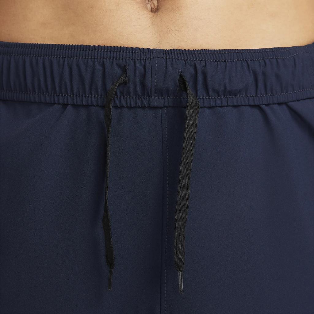 Nike Form Men&#039;s Dri-FIT Tapered Versatile Pants FB7497-451