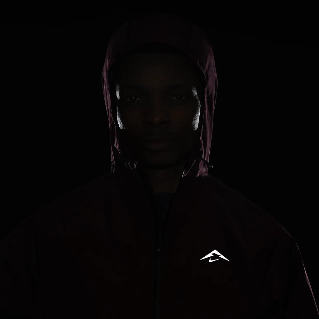 Nike Trail &quot;Cosmic Peaks&quot; GORE-TEX INFINIUM Men&#039;s Running Jacket FB7532-681