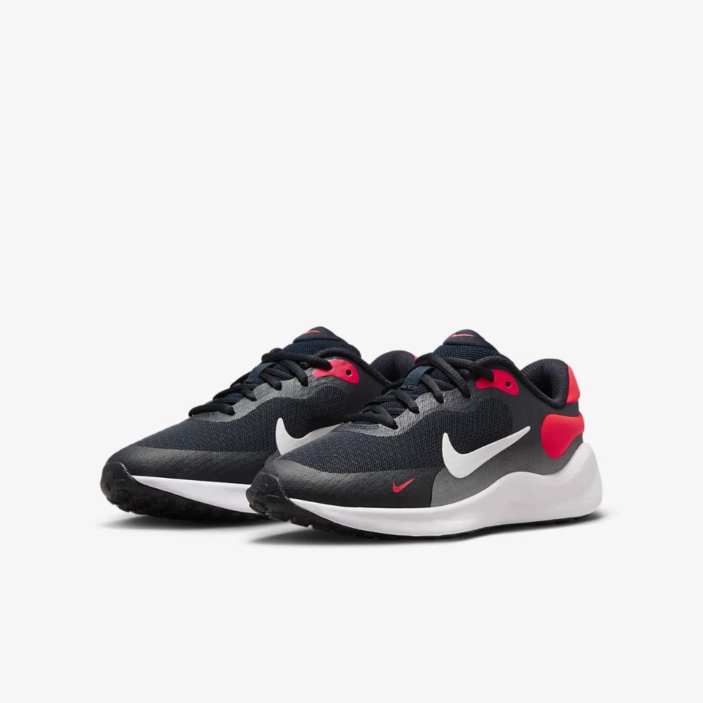 Nike Revolution 7 Big Kids&#039; Shoes FB7689-400