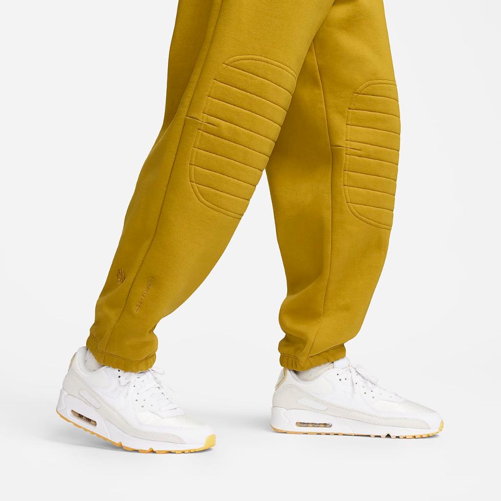 Nike Sportswear Therma-FIT Tech Pack Men&#039;s Repel Winterized Pants FB7823-716
