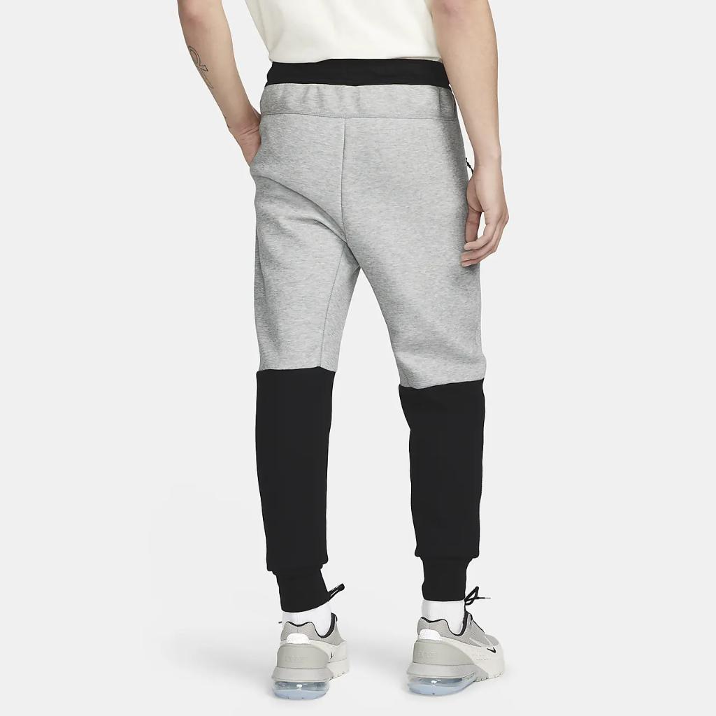 Nike Sportswear Tech Fleece Men&#039;s Slim Fit Joggers FB8002-064