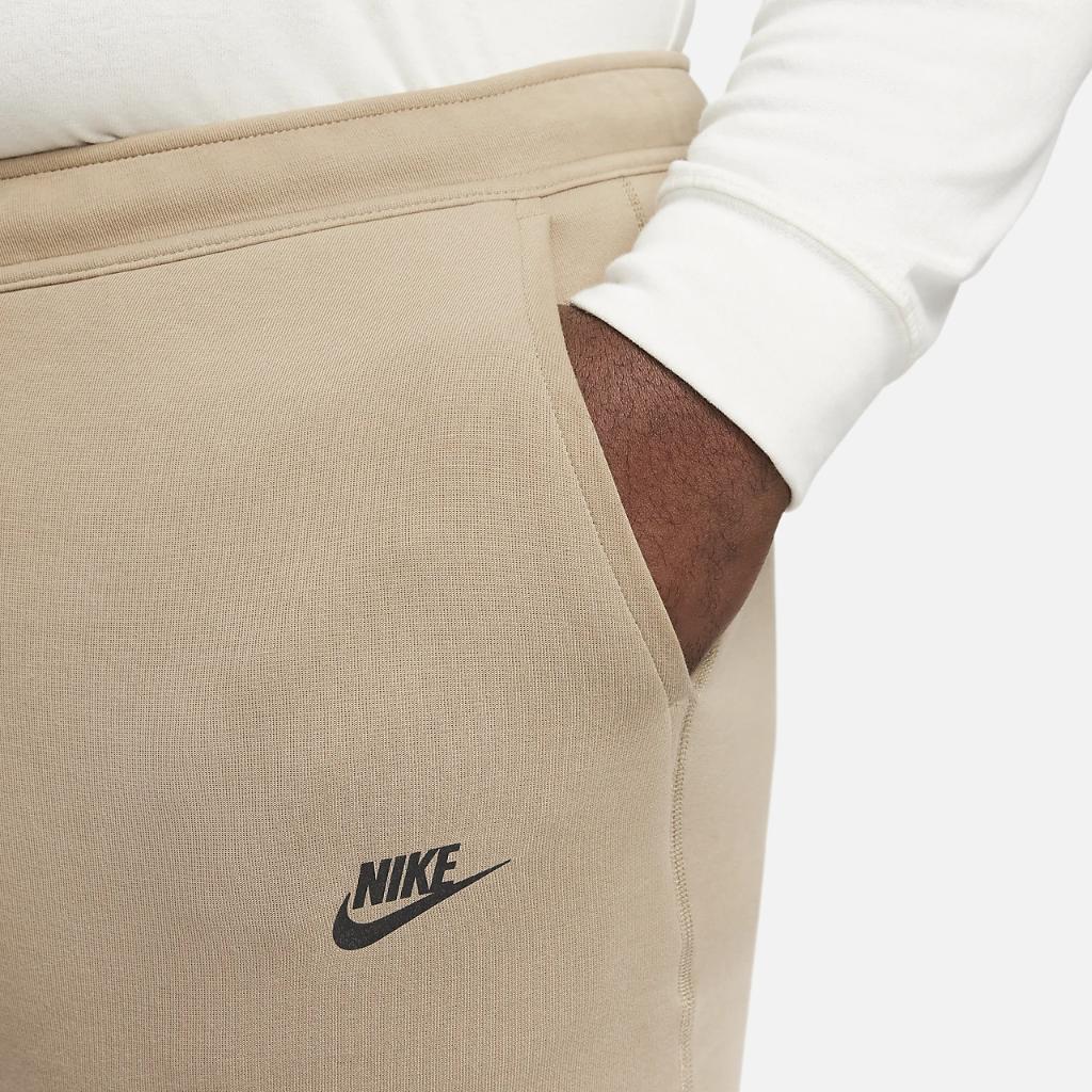 Nike Sportswear Tech Fleece Men&#039;s Slim Fit Joggers FB8002-247