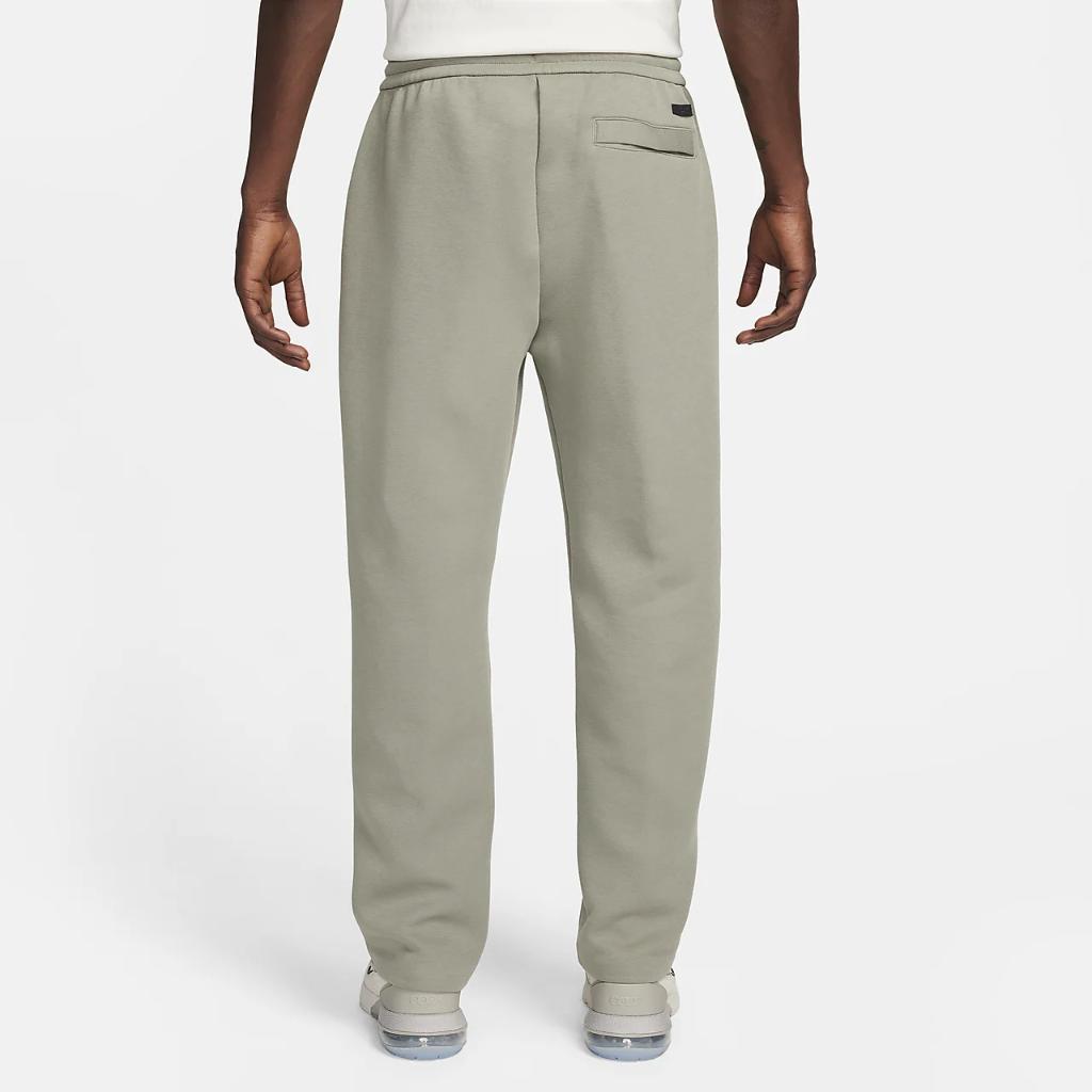 Nike Sportswear Tech Fleece Reimagined Men&#039;s Loose Fit Open Hem Sweatpants FB8163-053