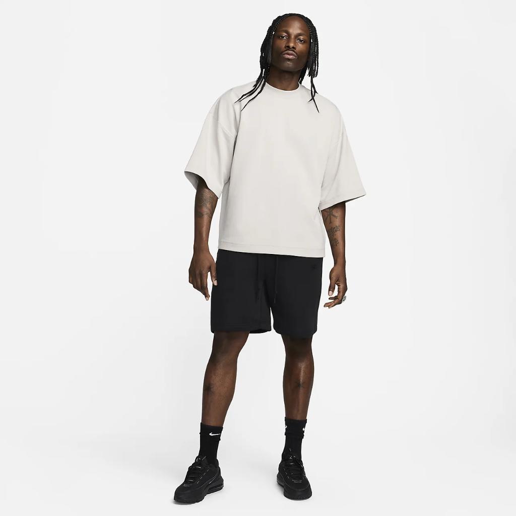 Nike Sportswear Tech Fleece Reimagined Men&#039;s Oversized Short-Sleeve Sweatshirt FB8165-012