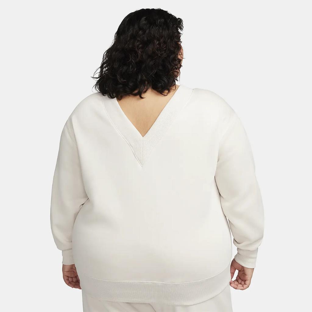 Nike Sportswear Phoenix Fleece Women&#039;s Oversized V-Neck Sweatshirt (Plus Size) FB8319-104