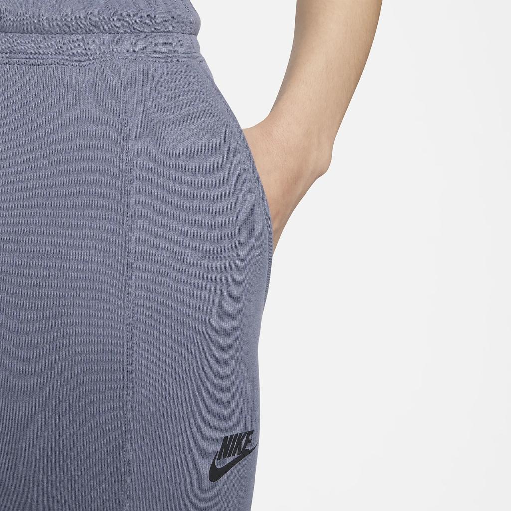 Nike Sportswear Tech Fleece Women&#039;s Mid-Rise Joggers FB8330-003