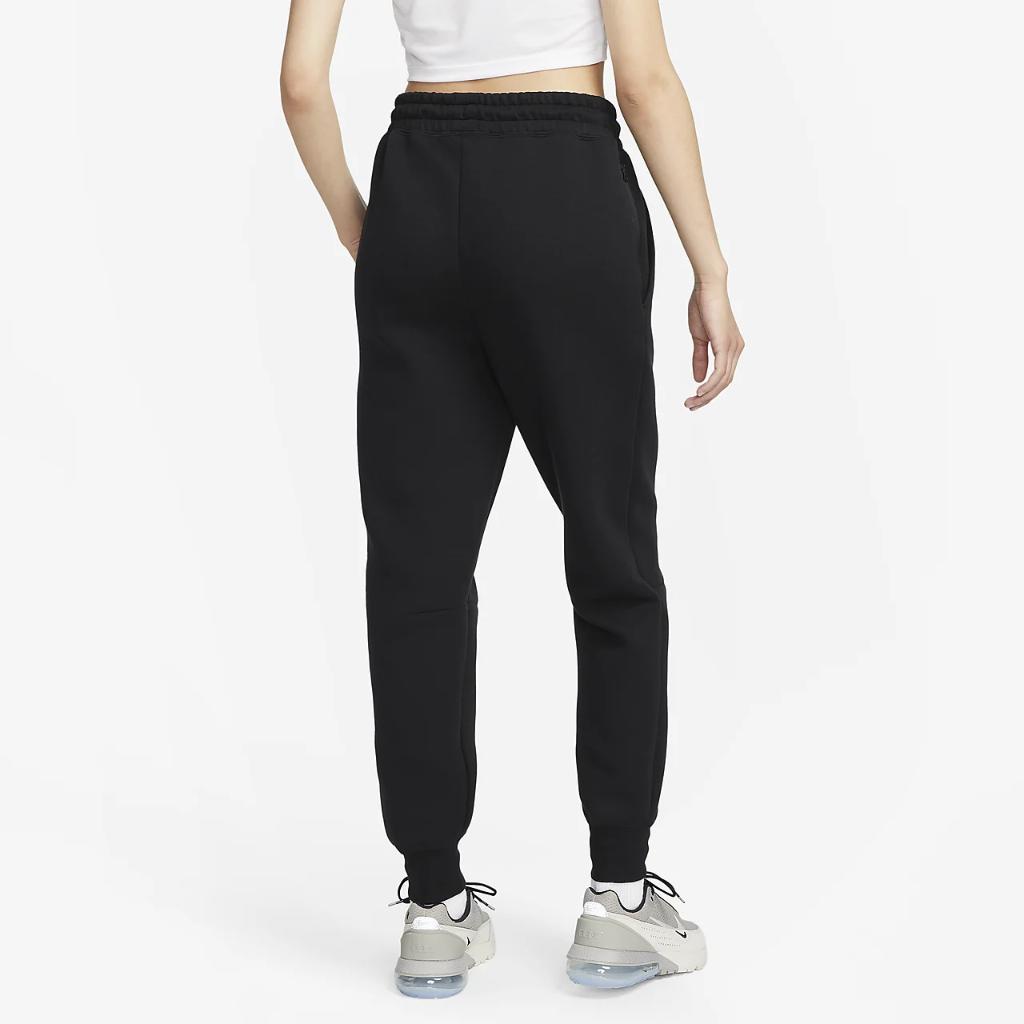 Nike Sportswear Tech Fleece Women&#039;s Mid-Rise Joggers FB8330-010