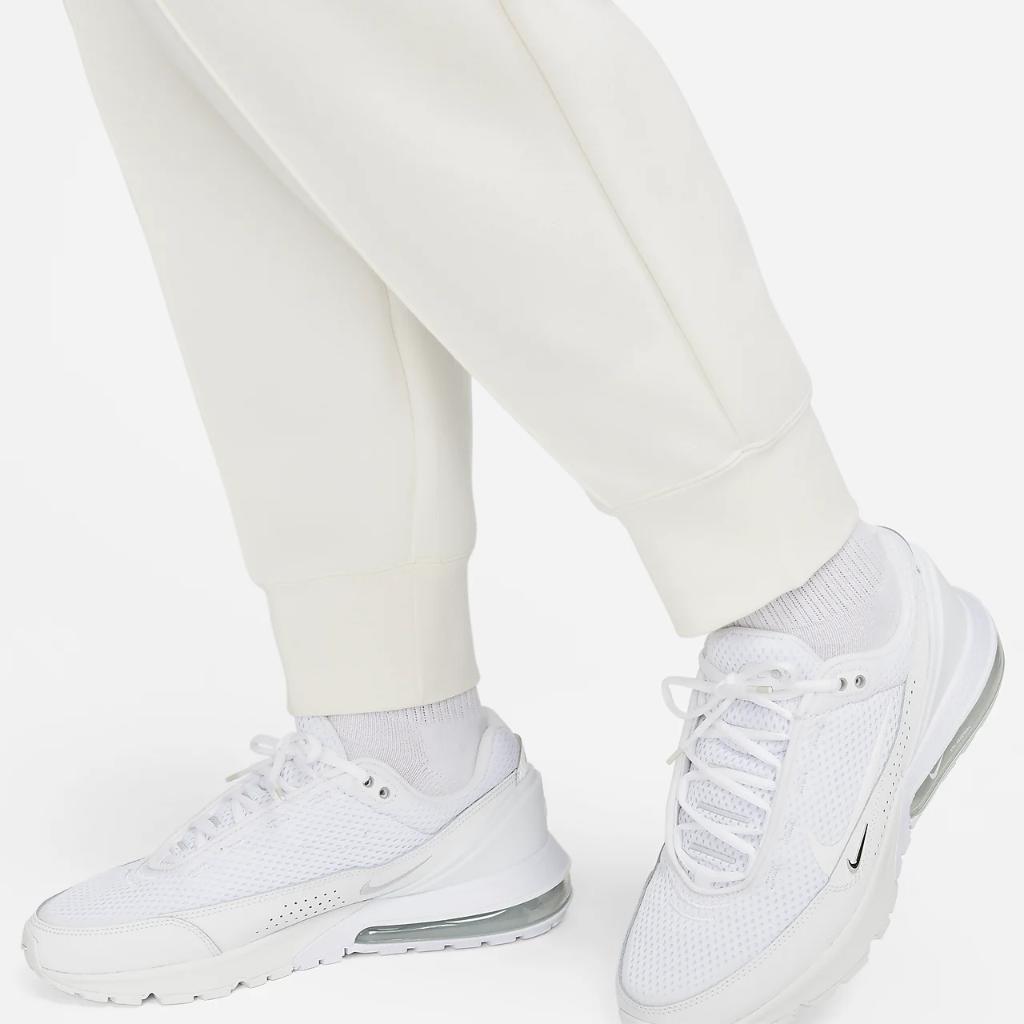 Nike Sportswear Tech Fleece Women&#039;s Mid-Rise Joggers (Plus Size) FB8332-110