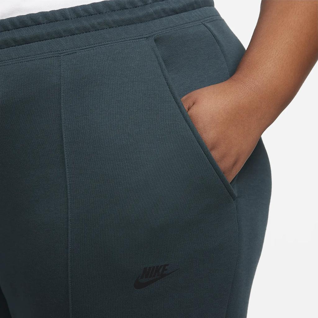 Nike Sportswear Tech Fleece Women&#039;s Mid-Rise Joggers (Plus Size) FB8332-328