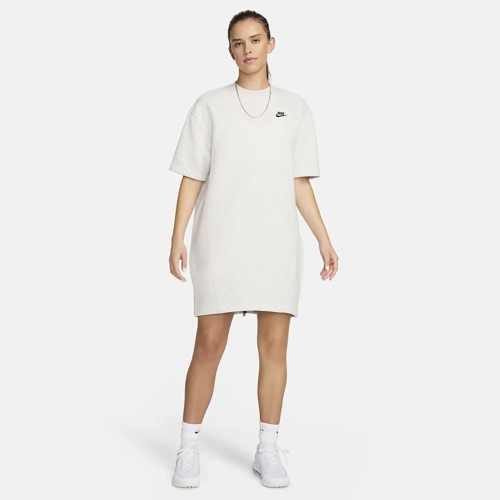 Nike Sportswear Tech Fleece Women&#039;s Oversized Dress FB8336-013