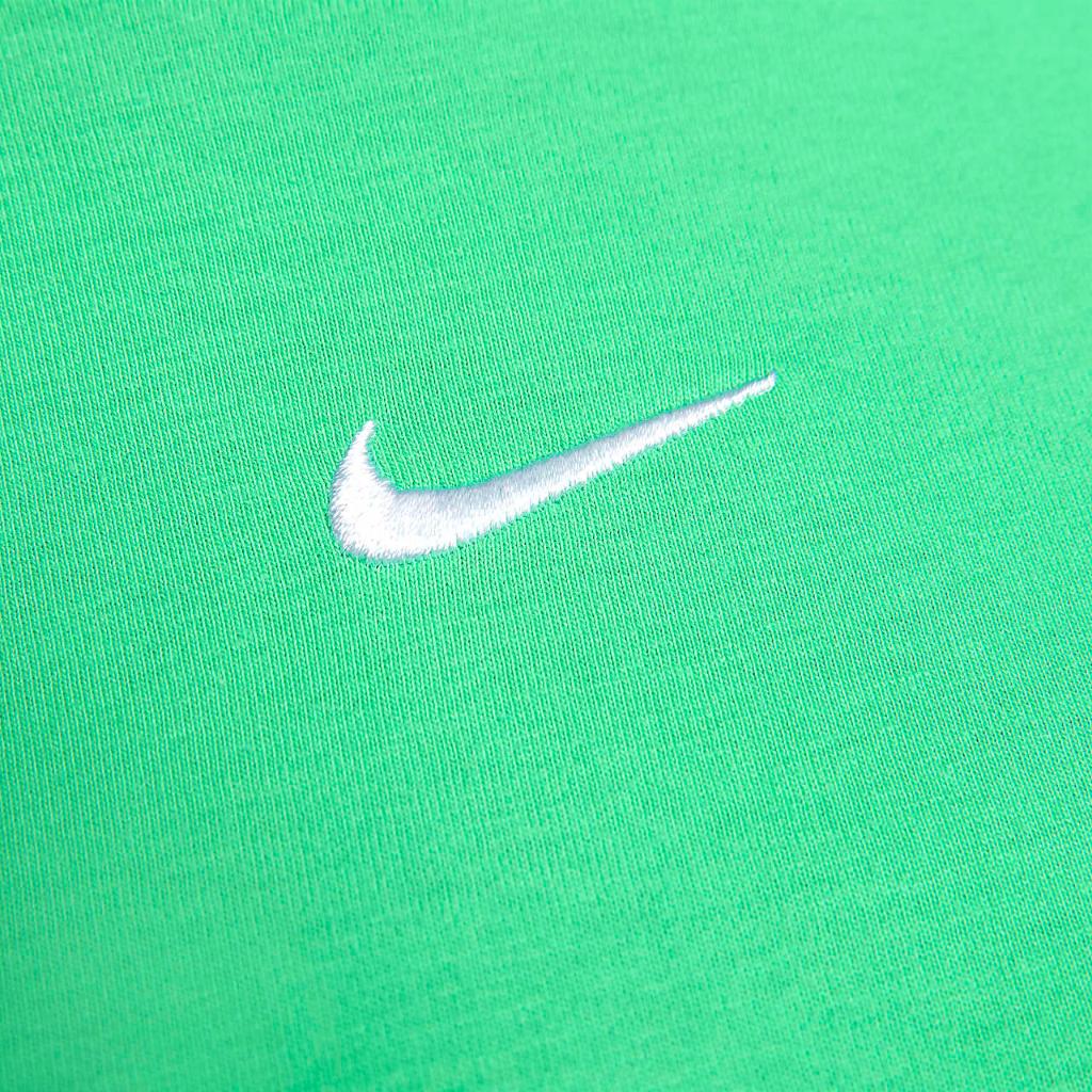 Nike Sportswear Women&#039;s T-Shirt (Plus Size) FD0643-363