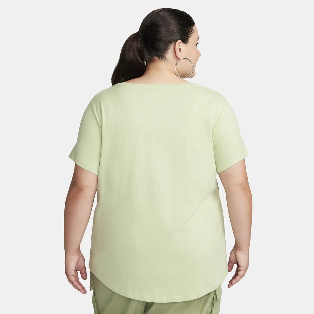Nike Sportswear Essentials Women&#039;s Logo T-Shirt (Plus Size) FD0645-343