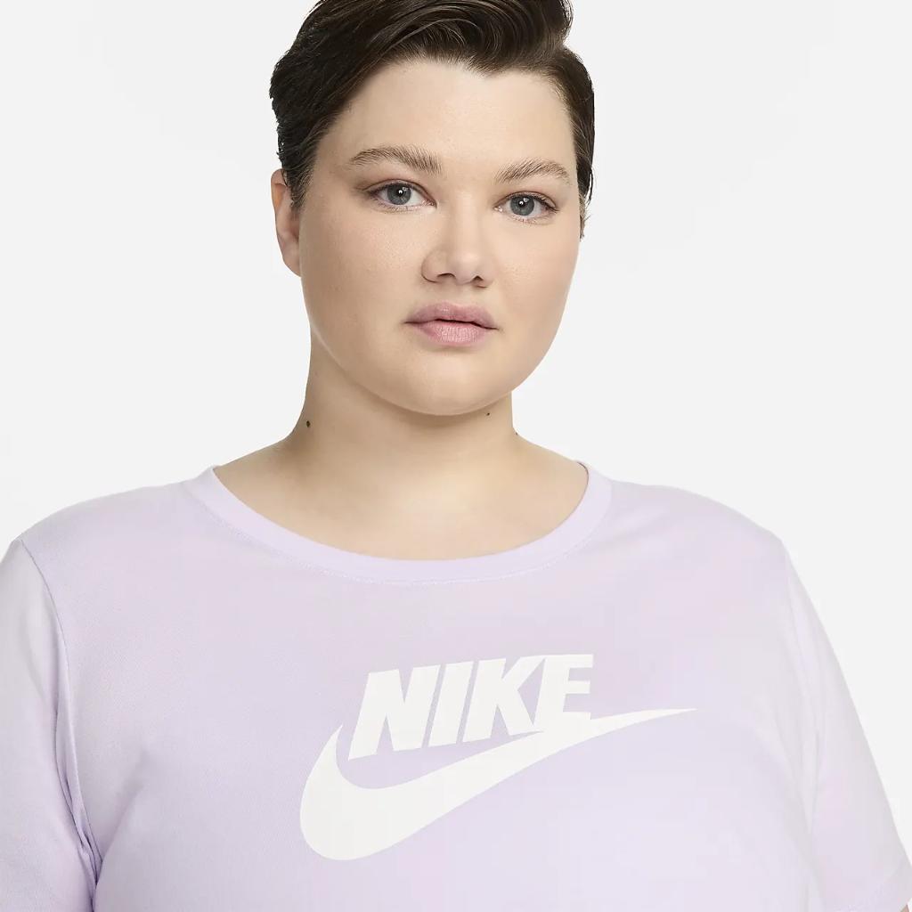 Nike Sportswear Essentials Women&#039;s Logo T-Shirt (Plus Size) FD0645-545