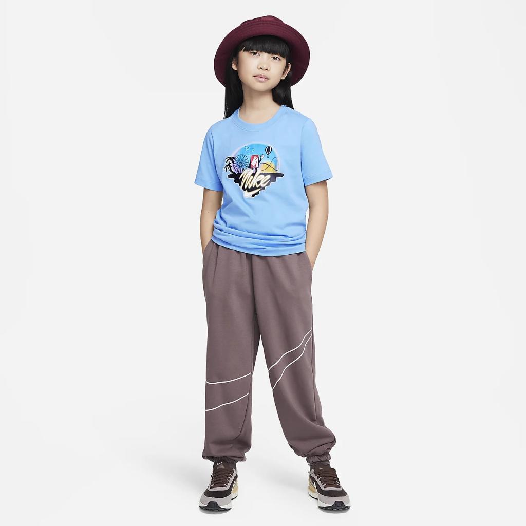 Nike Sportswear Big Kids&#039; T-Shirt FD0848-412