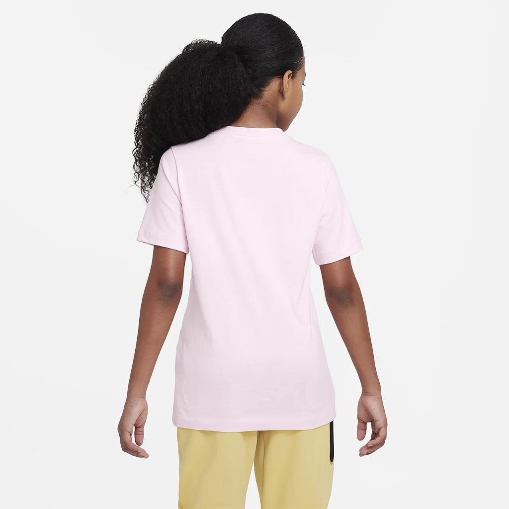 Nike Sportswear Big Kids&#039; T-Shirt FD0848-663