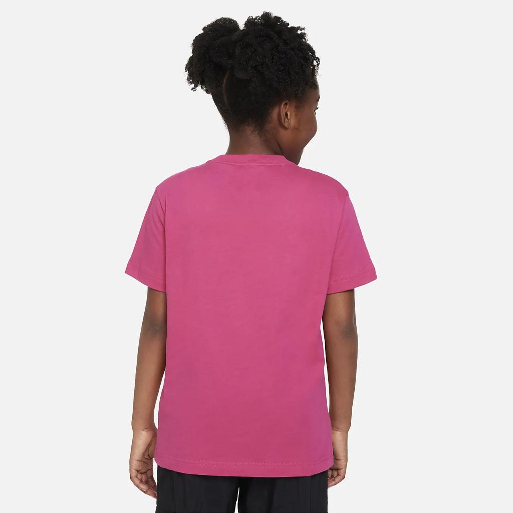 Nike Sportswear Big Kids&#039; (Girls&#039;) T-Shirt FD0927-615